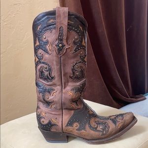 Lucchese Boots - Desert Plato Calf with ULAYS